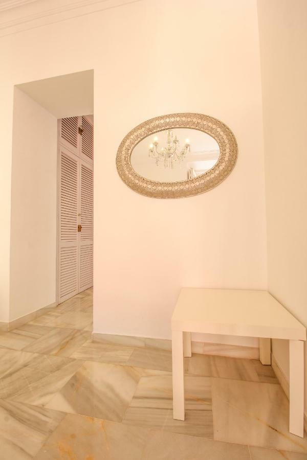 Apartamento Trajano Seville Exterior photo