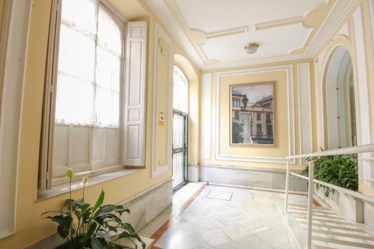 Apartamento Trajano Seville Exterior photo