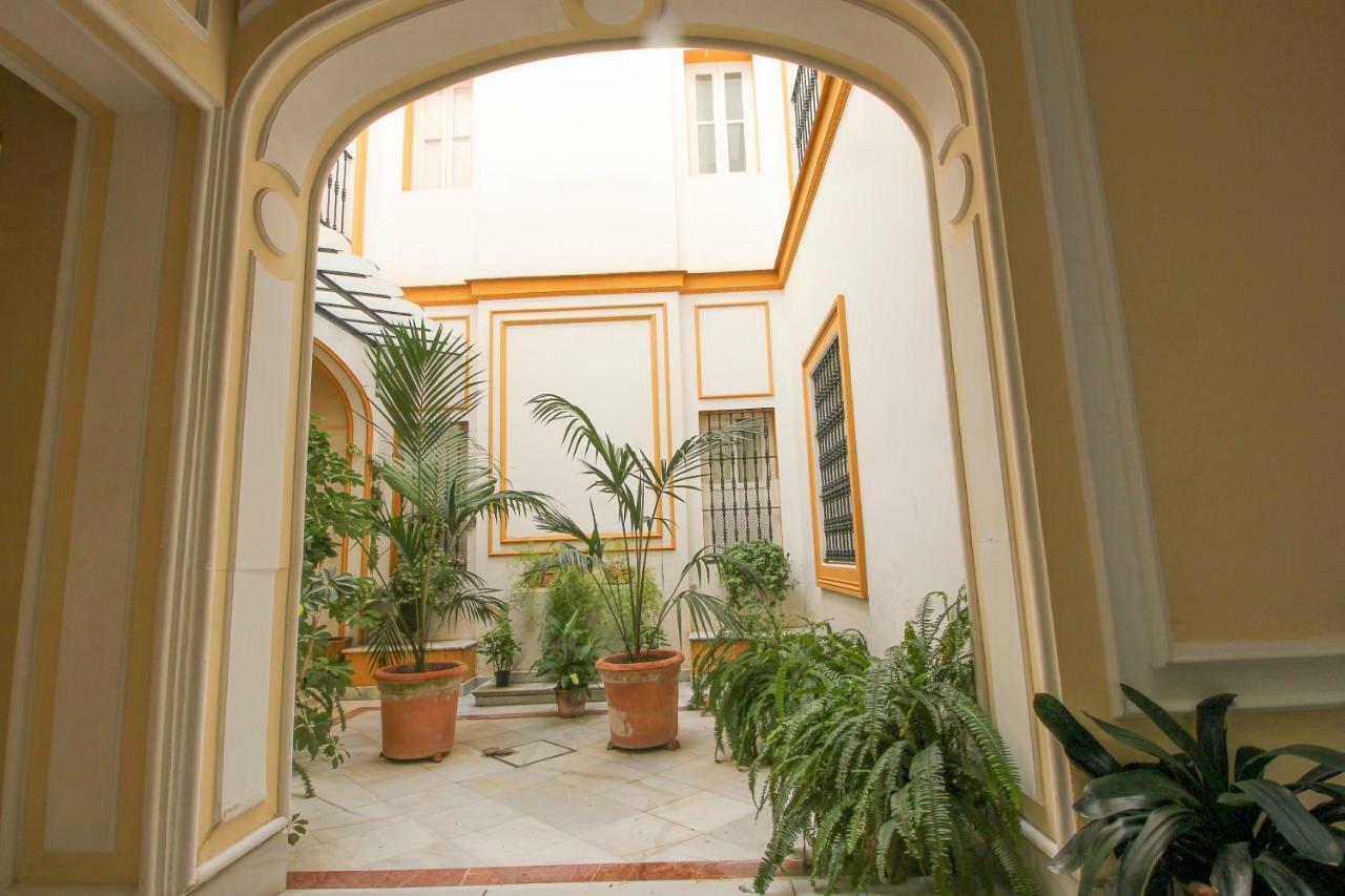 Apartamento Trajano Seville Exterior photo